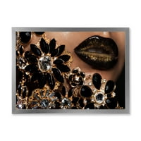 DesignArt „Womanенски усни со златен накит“ модерен врамен уметнички принт